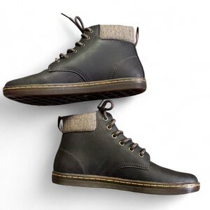 Dr Martens Maelly Leather ankle boots size 10